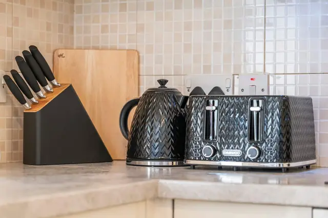 Kettle and toaster